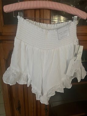 Forever 21 White Smocked Ruffle High-Waist Women’s Shorts